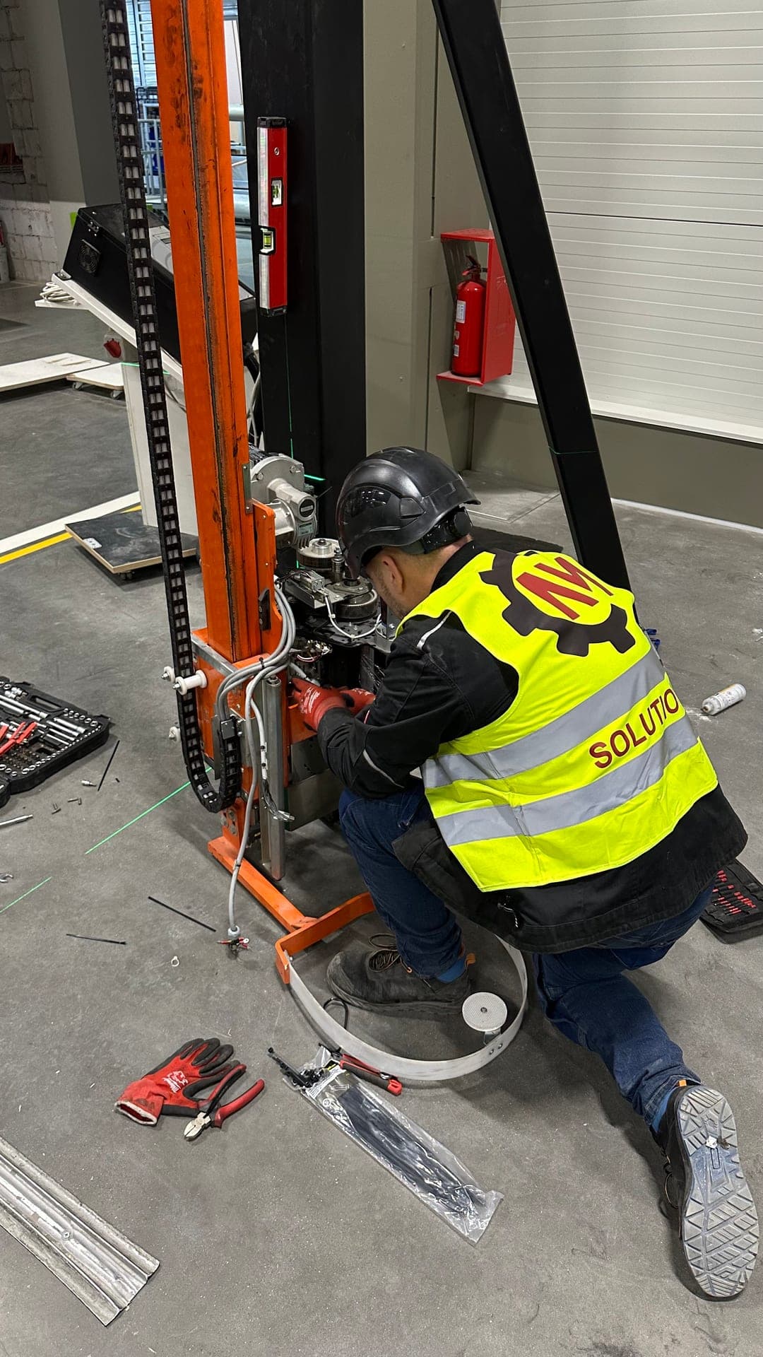 Industrial Press Relocation in a Furniture Factory — 4