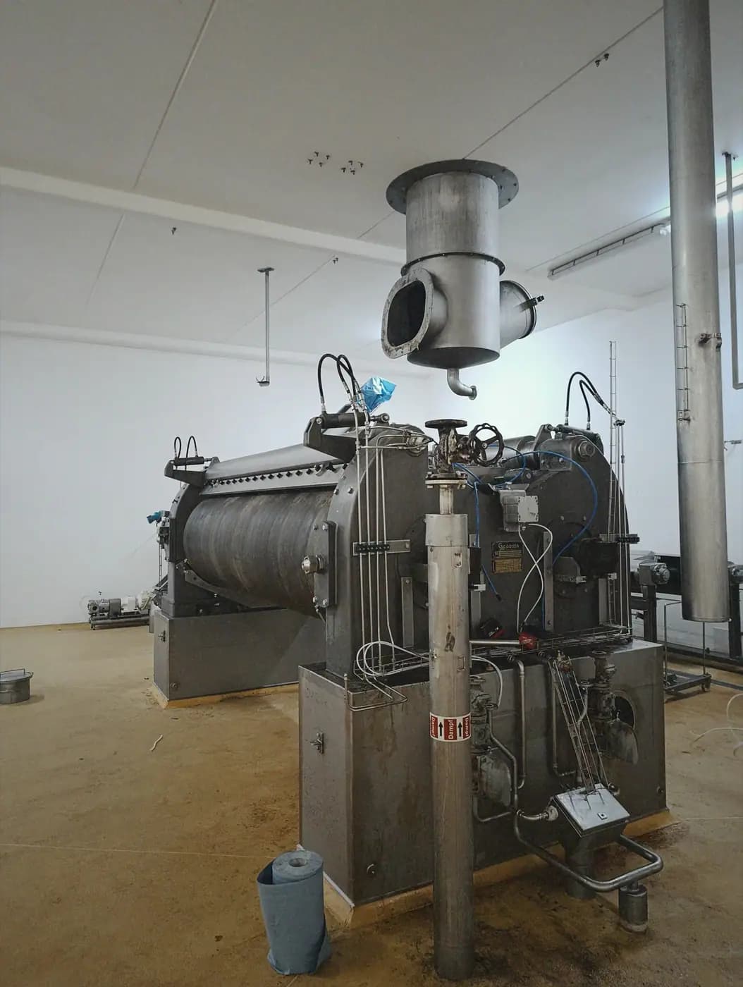 Dismantling a 9-Tonne Drum Dryer from a Concrete Plinth — 5