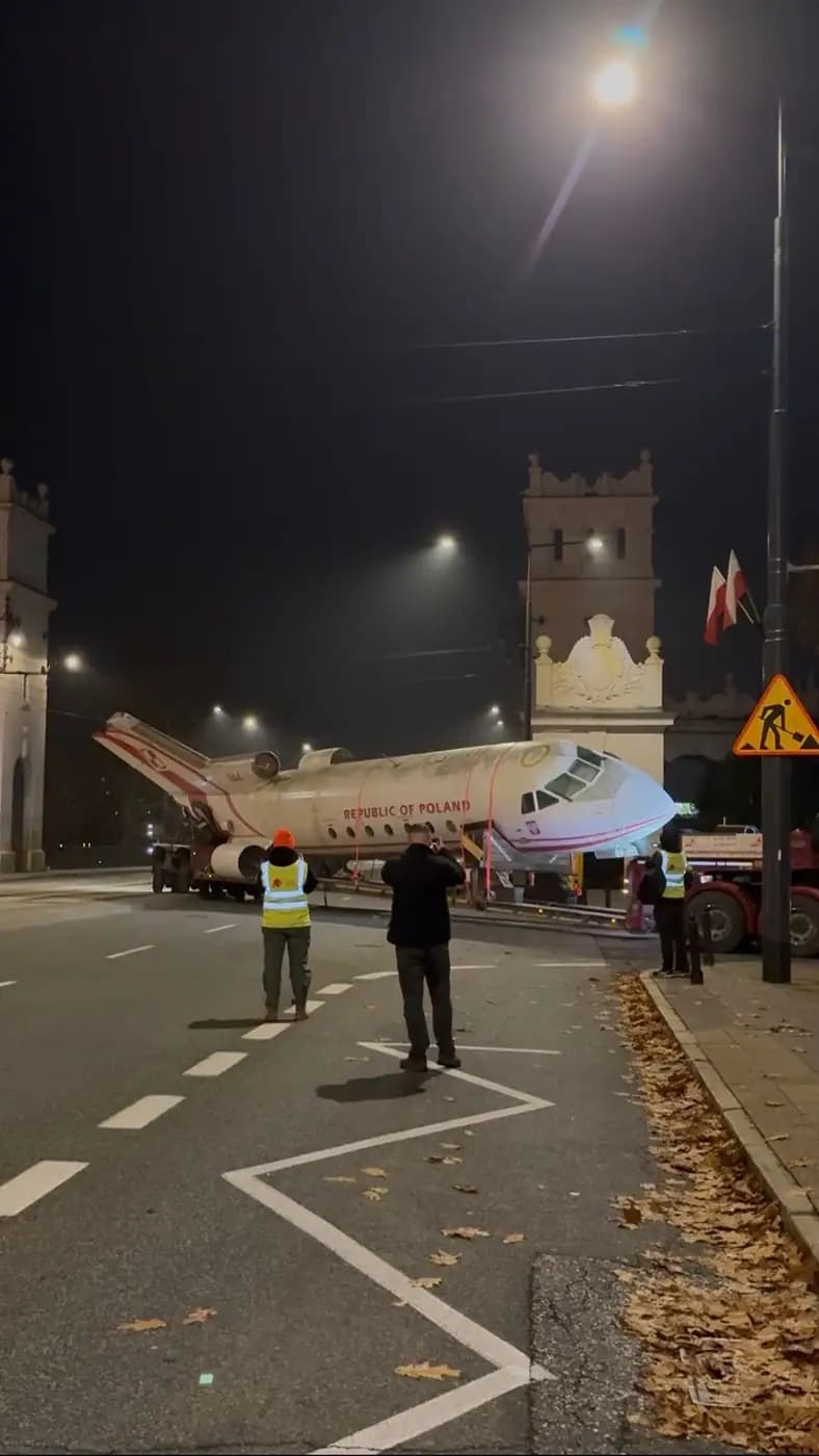Night Relocation of a YAK-40 Jet Aircraft Across Warsaw — 6